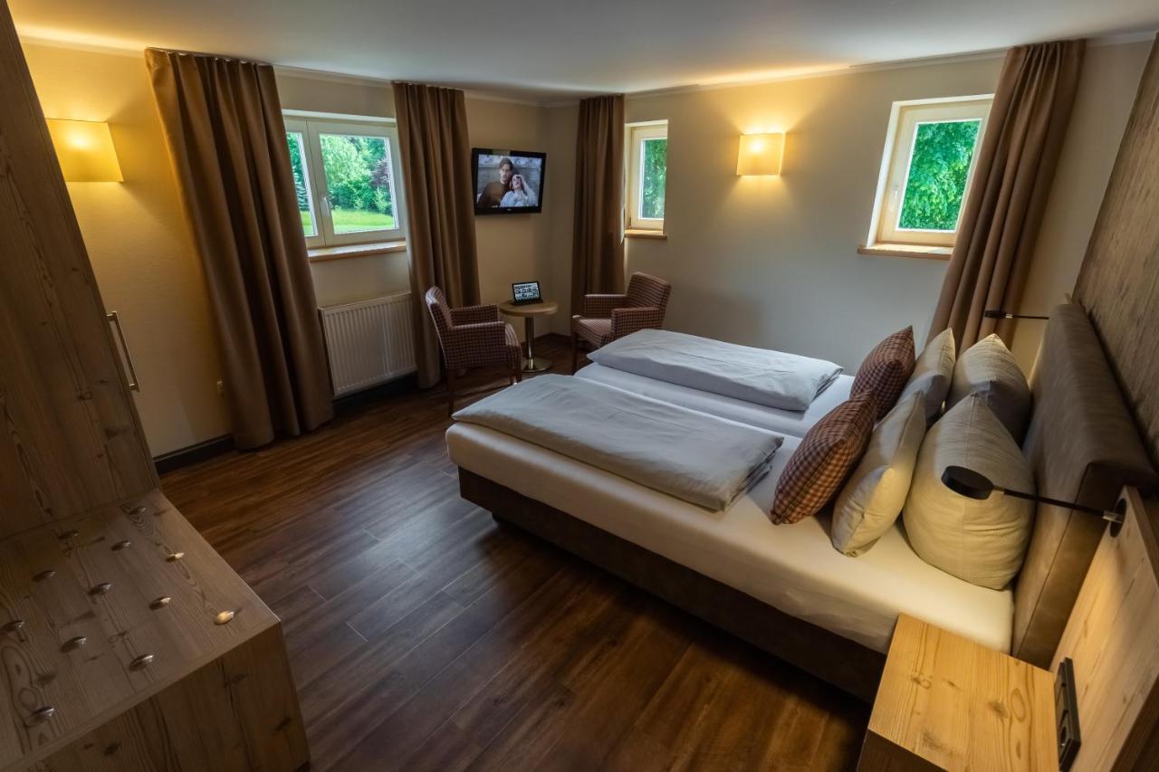 Dammschenke Gasthof & Hotel Kurort Jonsdorf Exterior foto